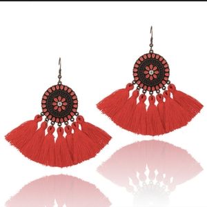UHAVIT New Retro Alloy Dripping Oil Sunflower Tassel Earrings